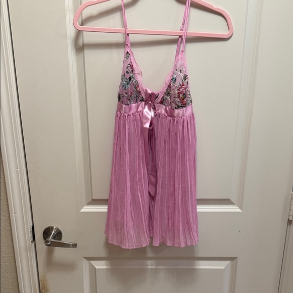 Victoria's Secret Other - Victoria's Secret Pink Floral Lace Chemise